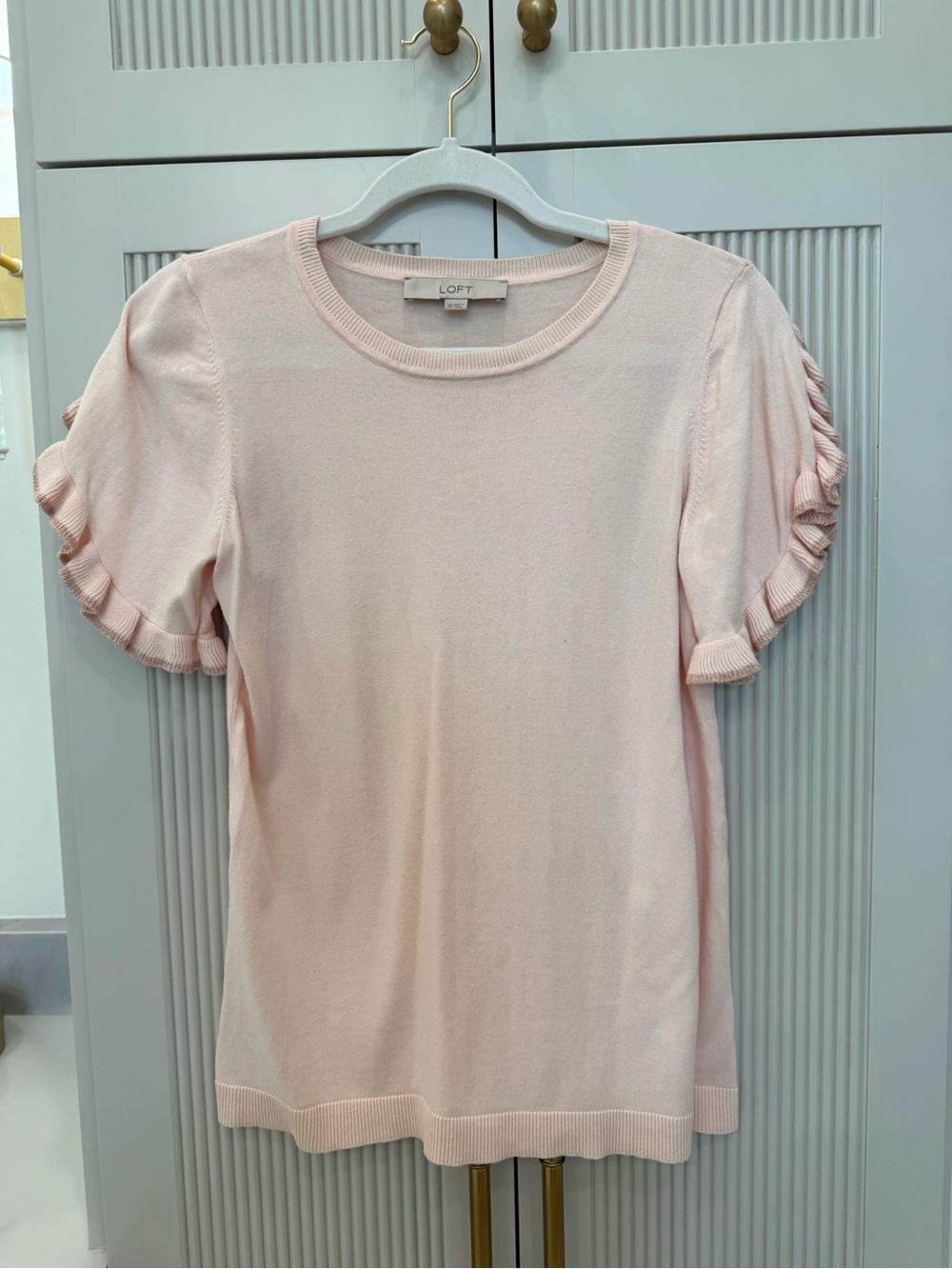 LOFT Light Blush Pink Ruffle Sleeve Short Sleeve Knit Top